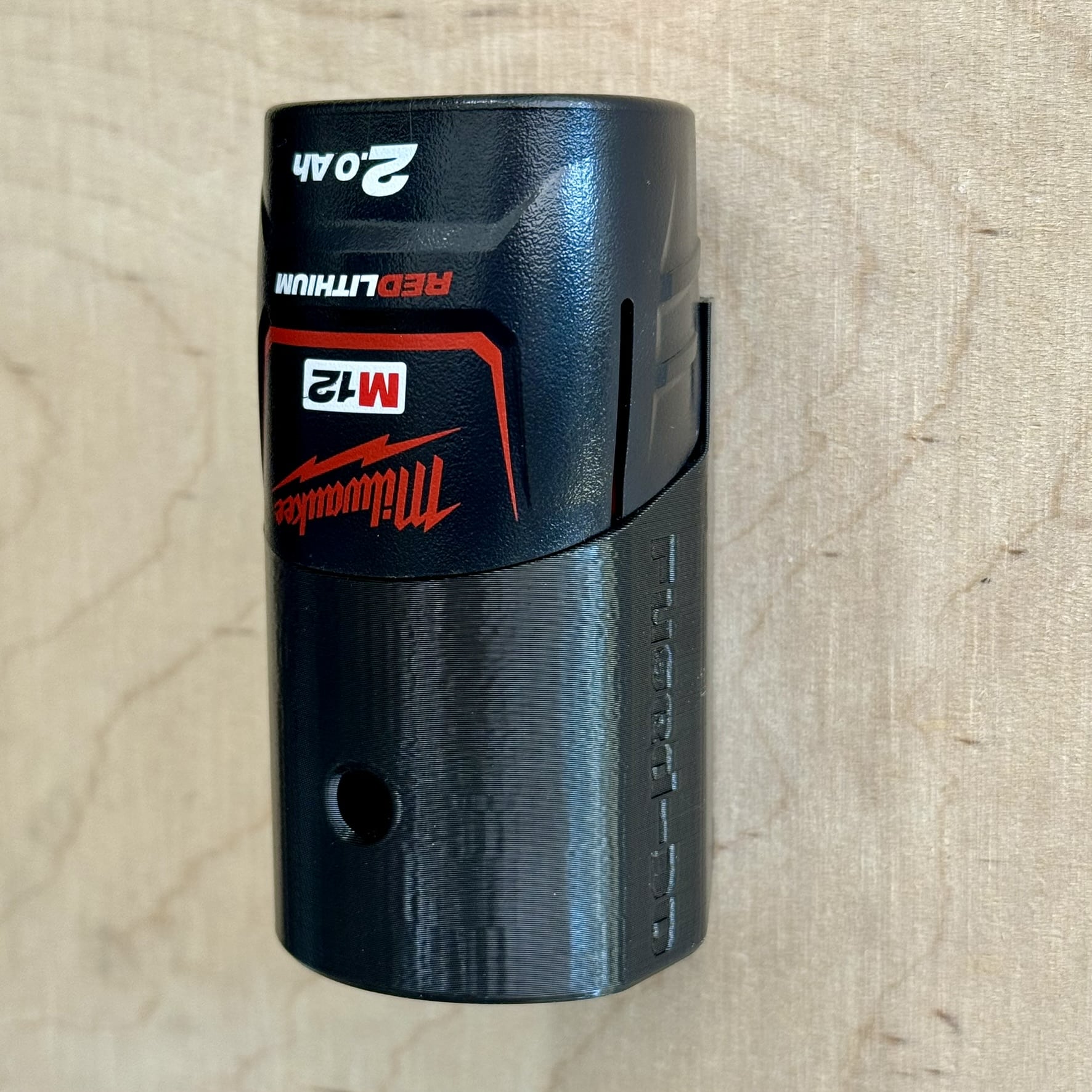 Milwaukee 12V battery holder - battery dock M12 wall mount