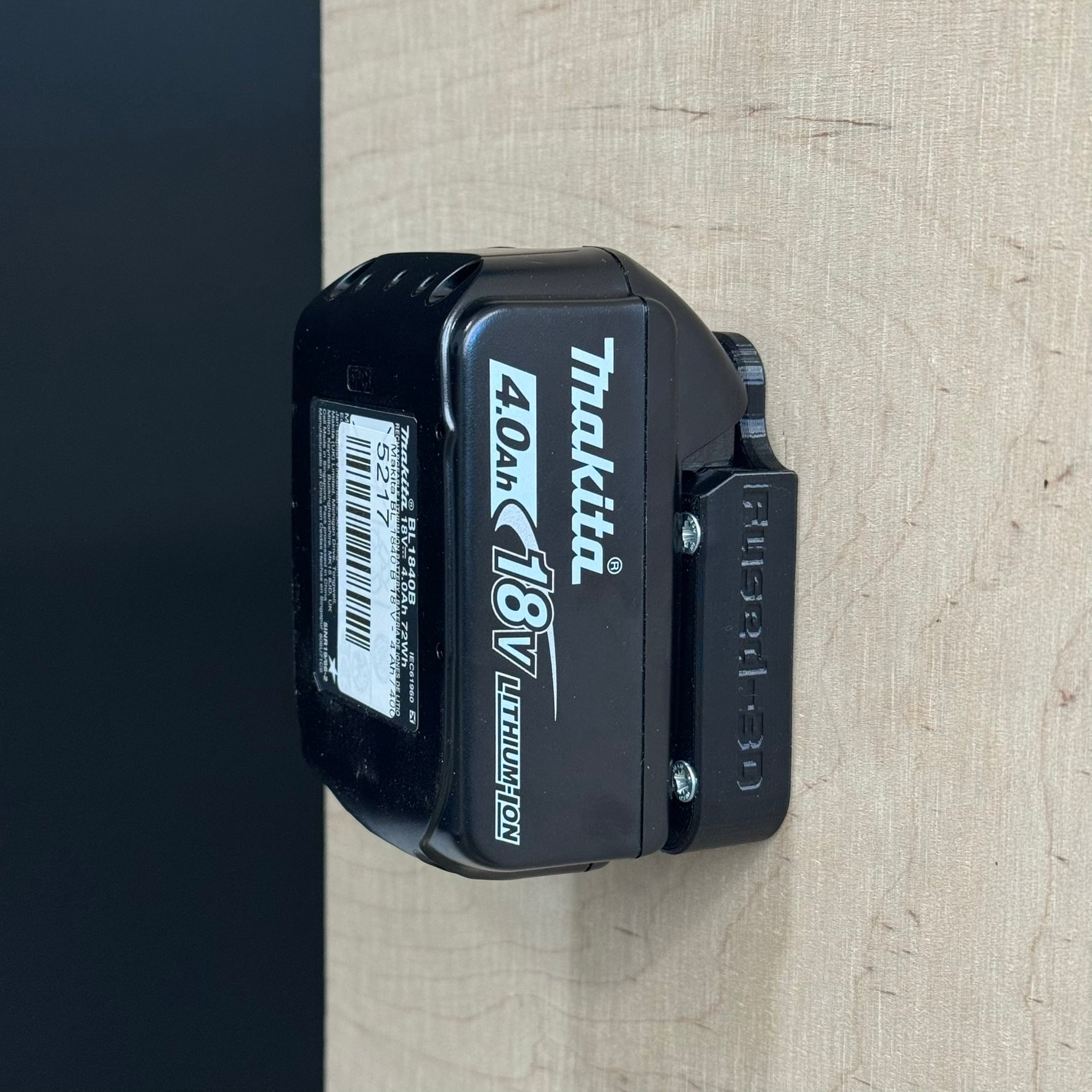Makita 18V Akkuhalter - AkkuDock Wandhalterung