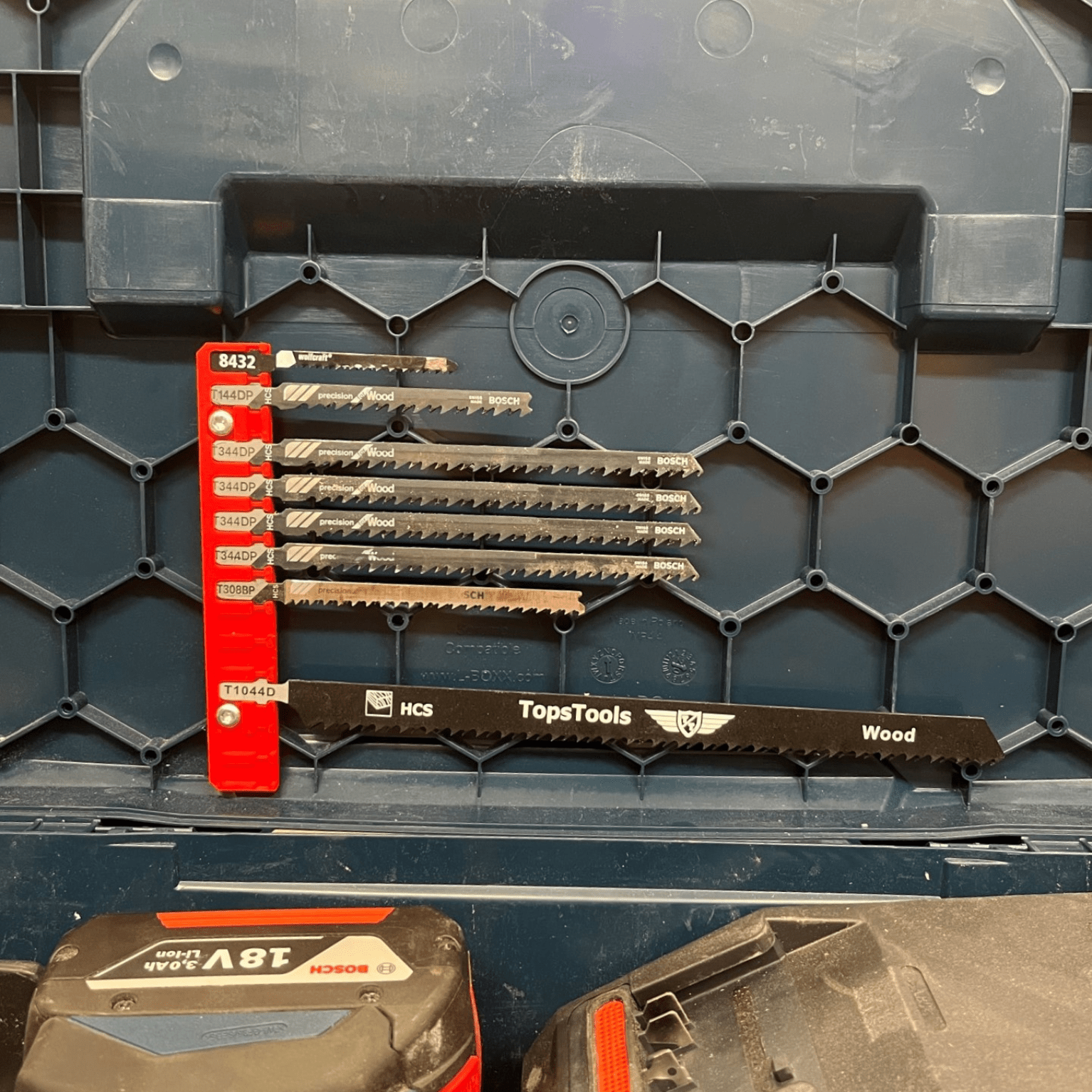 L Boxx holder for jigsaw blades