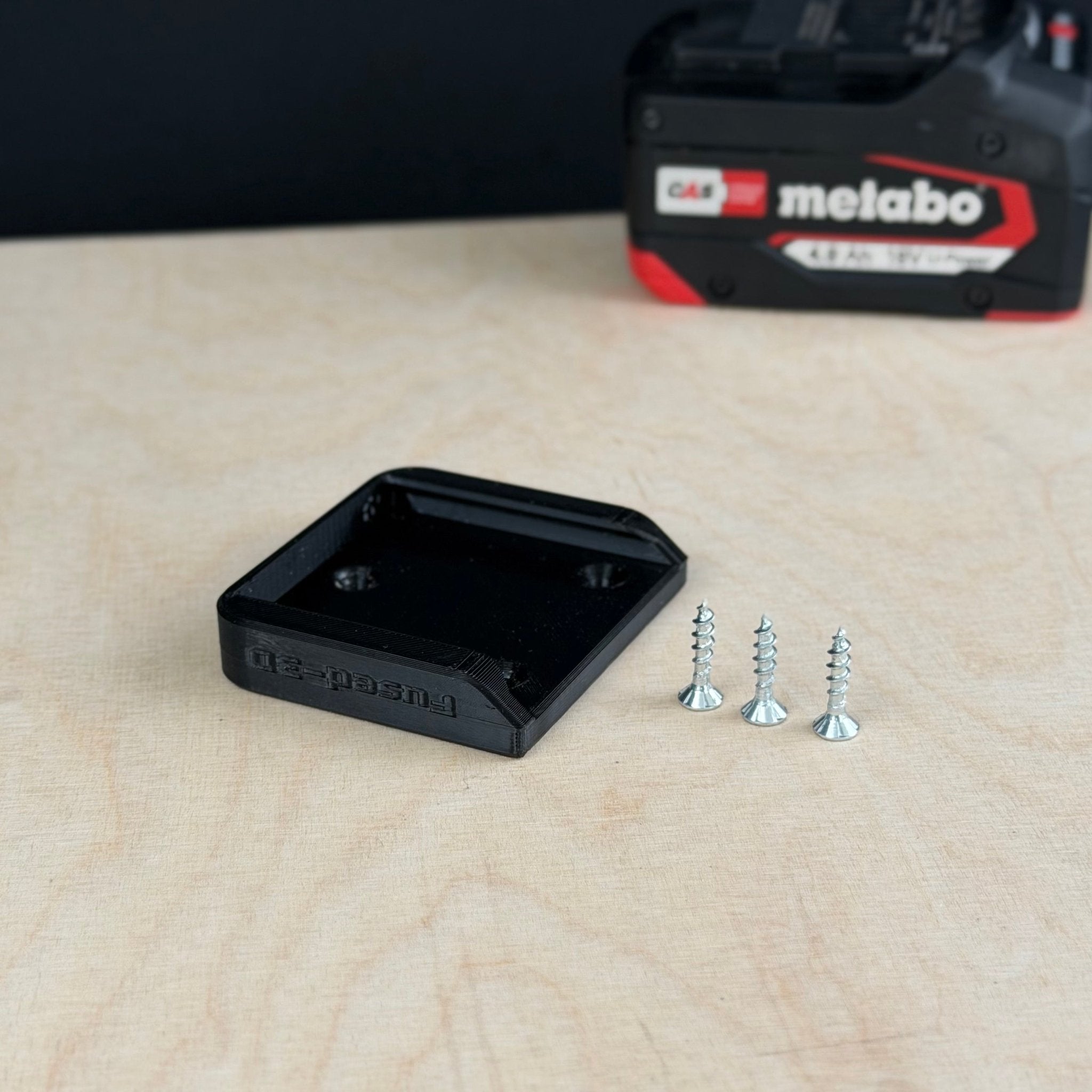 Support mural pour support de batterie Metabo CAS 18V - station d'accueil pour batterie Metabo 18V